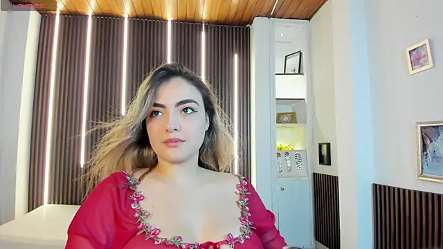 IsabellaaJoness online show from April 12, 2026, 2:09 pm