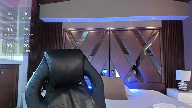 IsabellaaJoness online show from September 19, 2025, 11:58 am