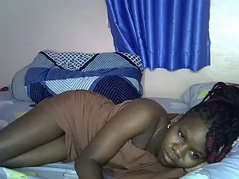 sweet rozie online show from May 12, 2026, 7:38 am