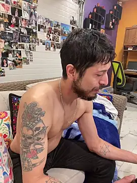 psil0cyb0rg online show from April 18, 2026, 10:50 am