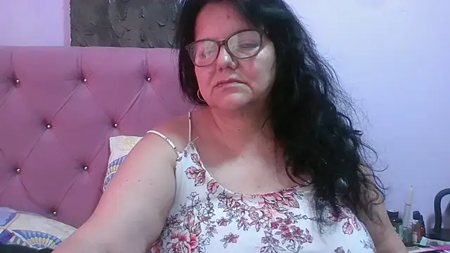 Snapshot of kassandra02 chatting on July 6, 2026, 3:25 pm kassandra02 online show from July 6, 2026, 3:25 pm