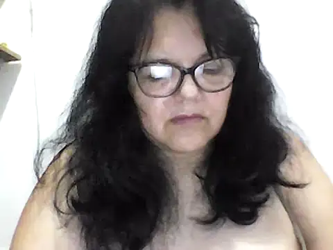 kassandra02 online show from February 25, 2025, 2:37 pm