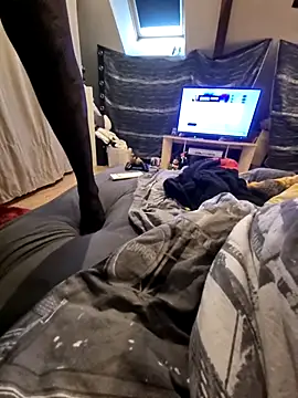 LoLa-69-X online show from October 4, 2025, 10:50 am