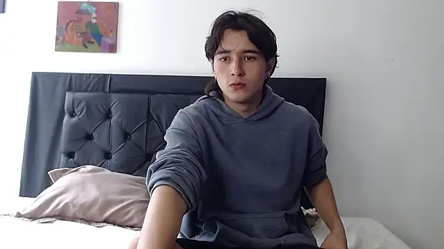 alex connorr online show from March 6, 2025, 3:24 pm