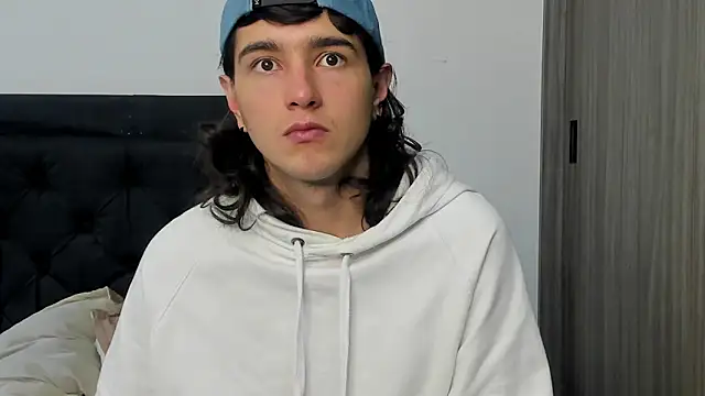 alex connorr online show from January 7, 2025, 5:42 pm