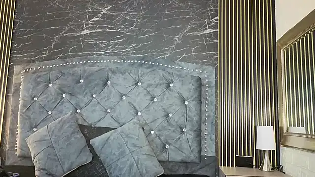 diosagolden online show from September 19, 2025, 8:02 pm