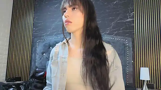 diosagolden online show from November 25, 2025, 8:31 pm