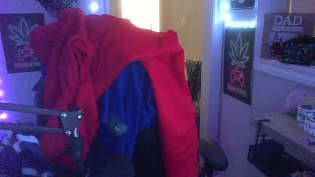 GeneralXMillyX online show from November 9, 2025, 3:49 pm