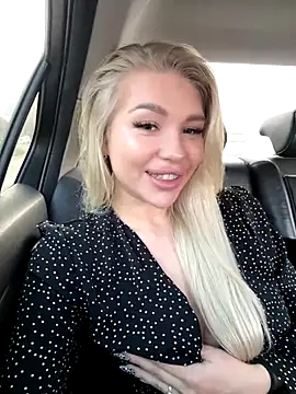 DreamPussyy online show from October 20, 2025, 4:14 am