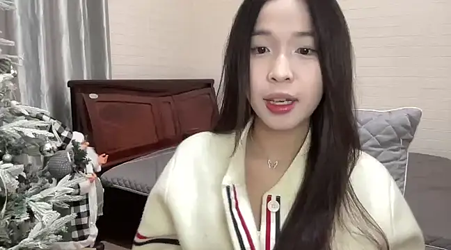 Henna192 online show from January 17, 2025, 8:11 pm