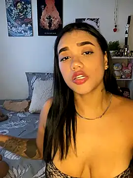 ElaEndez  online show from December 14, 2025, 9:20 pm