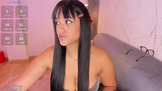 ElaEndez  online show from February 22, 2025, 1:46 pm