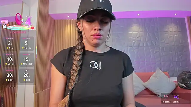 Alessia Taylorr online show from March 18, 2025, 5:55 pm