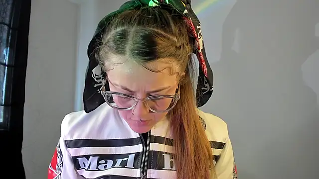 tekila   online show from February 1, 2025, 4:32 pm