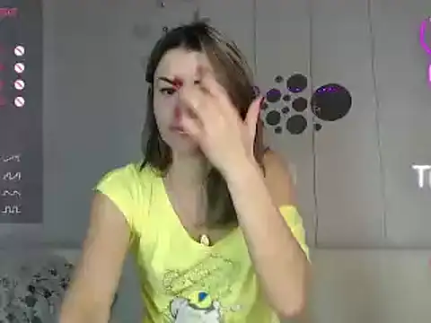 SuchAngel  online show from March 18, 2025, 1:13 am