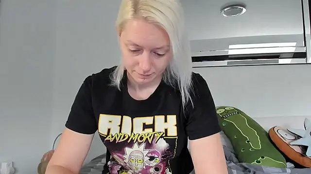 Snapshot of BetterThanYourEx69 chatting on October 25, 2025, 8:57 am BetterThanYourEx69 online show from October 25, 2025, 8:57 am