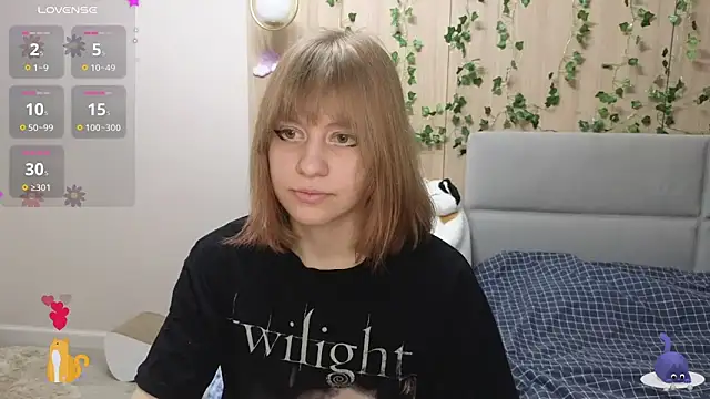 HermioneHHH online show from March 22, 2025, 6:58 pm