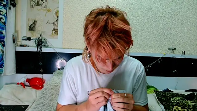 Snapshot of Sophie_Bell chatting on June 6, 2026, 6:57 pm Sophie Bell online show from June 6, 2026, 6:57 pm