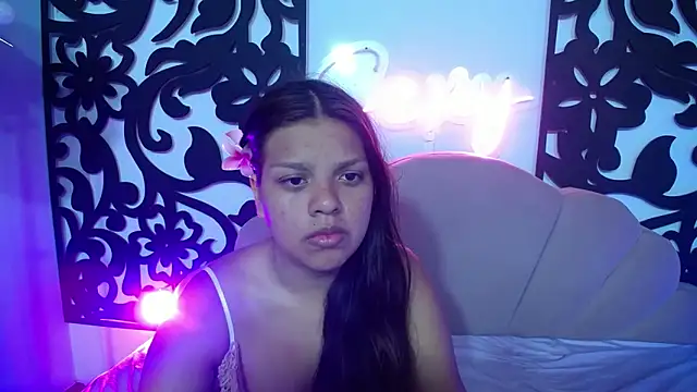 your little naughty1 online show from November 19, 2025, 2:00 am