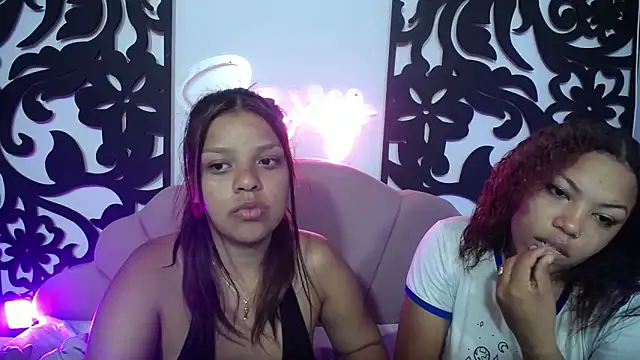 your little naughty1 online show from November 20, 2025, 7:53 am