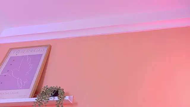 KendalMilleer online show from November 28, 2025, 10:26 am