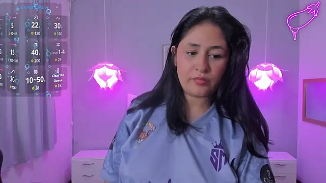 Lisa7 7 online show from March 17, 2025, 7:04 pm