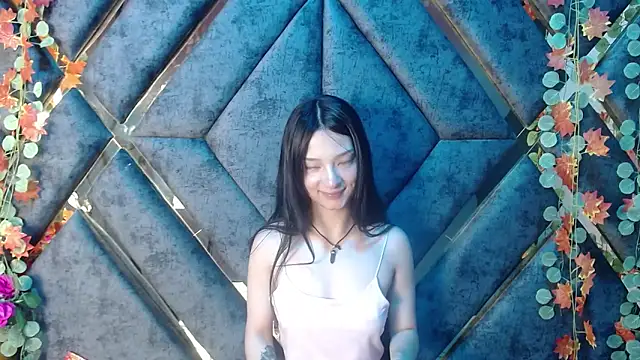 Aurora 18 online show from September 8, 2025, 8:52 pm