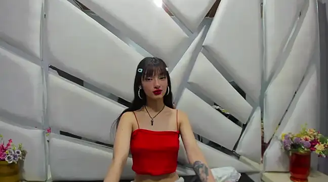 Aurora 18 online show from March 18, 2025, 8:59 pm