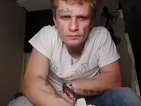 Snapshot of SpAzZ1234 chatting on March 8, 2025, 12:11 am SpAzZ1234 online show from March 8, 2025, 12:11 am