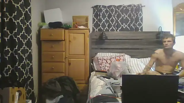 Snapshot of SpAzZ1234 chatting on March 11, 2025, 9:45 am SpAzZ1234 online show from March 11, 2025, 9:45 am