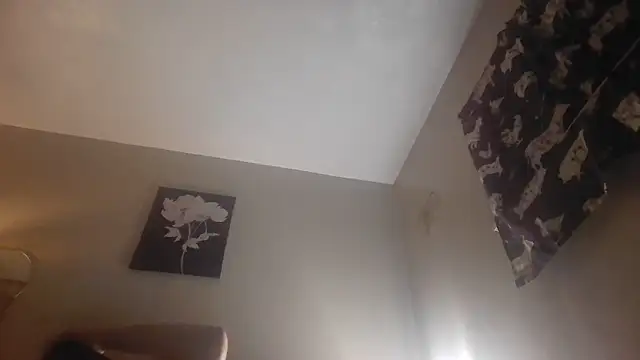 Snapshot of SpAzZ1234 chatting on March 16, 2025, 8:32 am SpAzZ1234 online show from March 16, 2025, 8:32 am