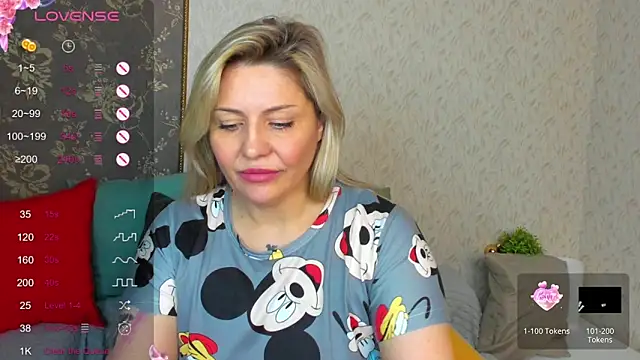 Snapshot of fucking_punishment chatting on January 18, 2025, 1:08 am fucking punishment online show from January 18, 2025, 1:08 am