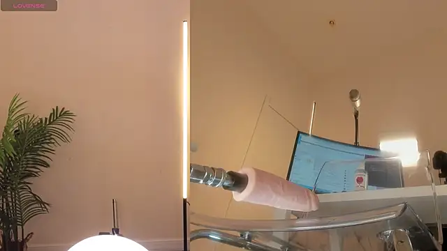 Sexydoll112 online show from September 30, 2025, 12:16 am