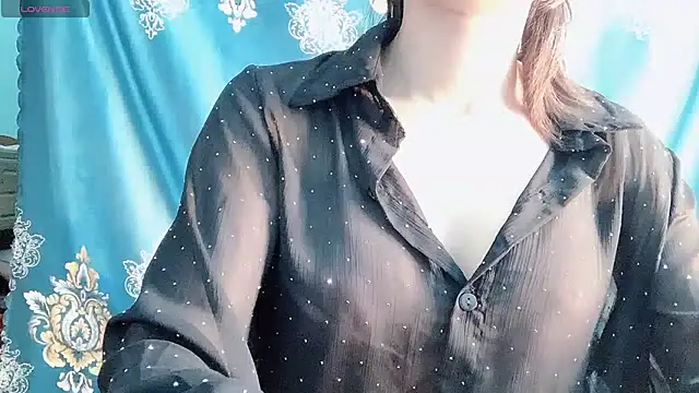 Snapshot of Sexxyxingna chatting on March 22, 2025, 6:00 am Sexxyxingna online show from March 22, 2025, 6:00 am