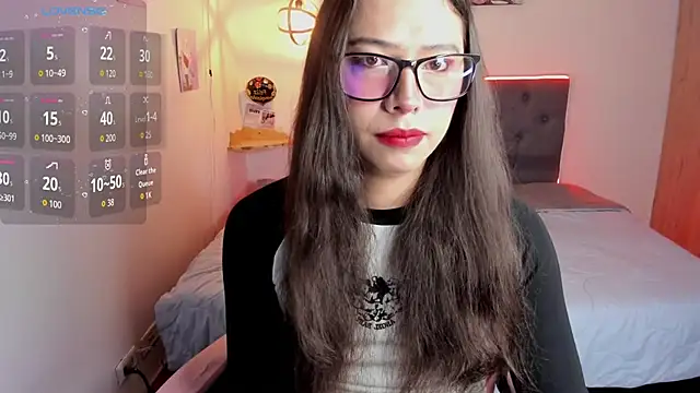 paula kawaiifu  online show from October 27, 2025, 2:29 pm