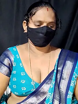 vintage-vibs online show from September 27, 2025, 5:41 pm