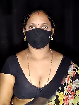 vintage-vibs online show from April 8, 2026, 5:58 pm