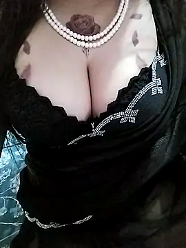 SHUBHI880 online show from September 25, 2025, 9:15 am