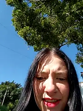 Isabella 21x online show from October 24, 2025, 1:10 pm