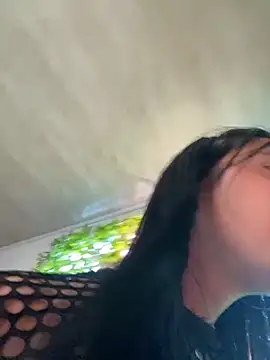 Isabella 21x online show from September 25, 2025, 12:33 pm