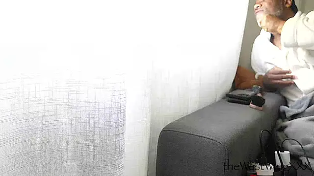 thewestwingxxxxx online show from March 15, 2025, 11:29 am