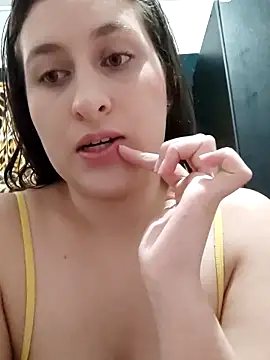 dulccemaria24 online show from March 15, 2025, 6:10 pm