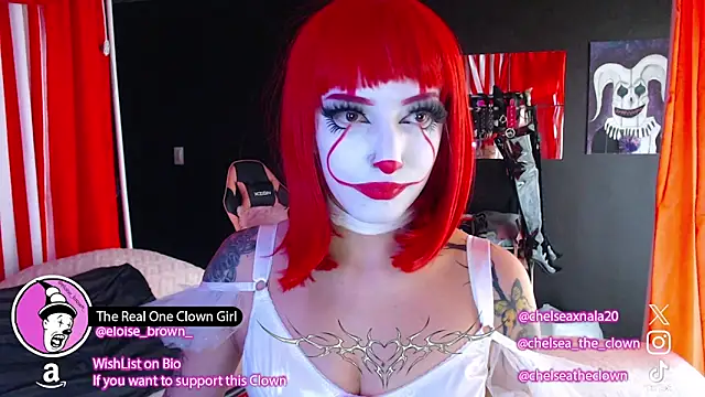 Snapshot of Eloise-brown chatting on May 14, 2026, 6:49 pm Eloise-brown online show from May 14, 2026, 6:49 pm