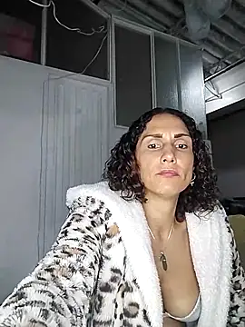 Corina hot online show from March 15, 2025, 12:04 am