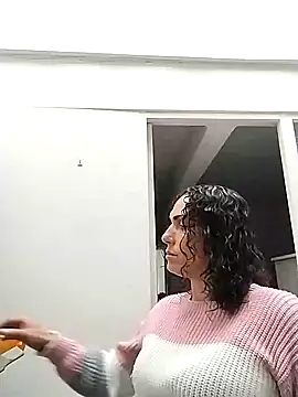 Corina hot online show from January 25, 2025, 8:53 pm