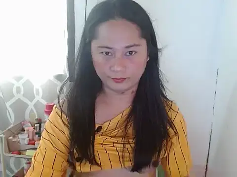 Sweet amberxyz18 online show from April 27, 2026, 5:27 am
