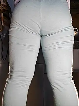 Manpreet kaur21 online show from February 25, 2025, 1:43 pm