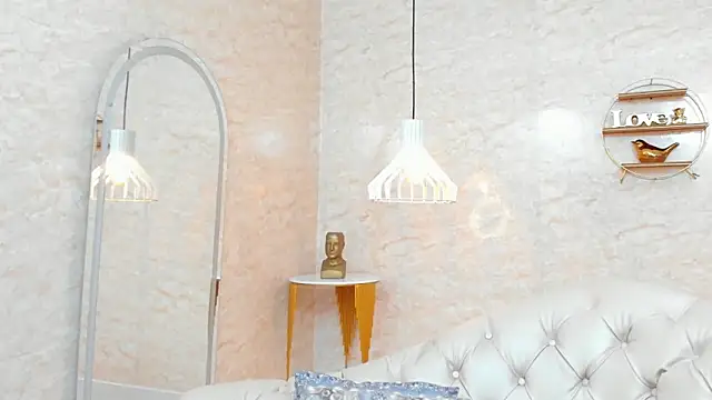 LYA SWEETX online show from February 15, 2026, 8:46 am