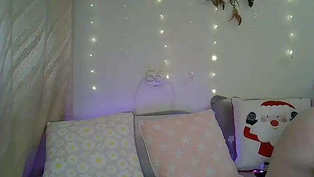 Sellya Houston online show from December 10, 2024, 1:44 pm