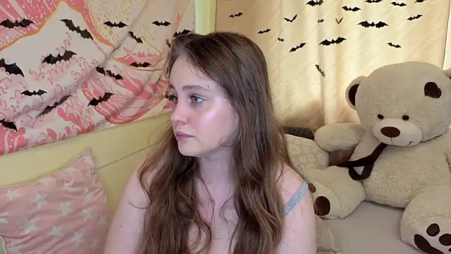 Sellya Houston online show from November 12, 2025, 8:07 am